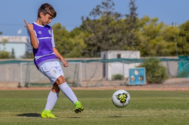 合上流畅而 合上流畅而